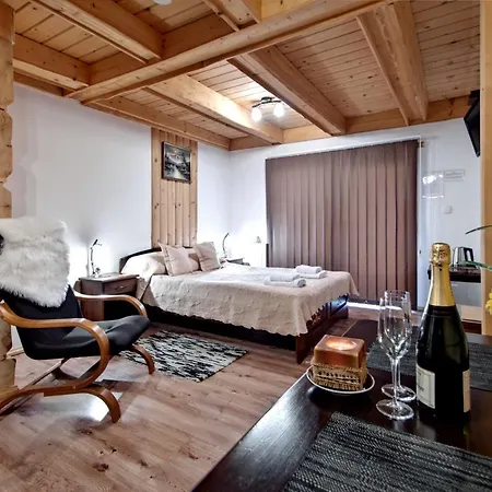 Magnat Bed & Breakfast 3*