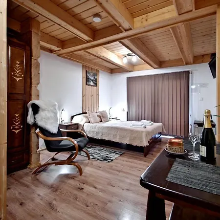 住宿加早餐酒店 Magnat Sauna & Relax 3*