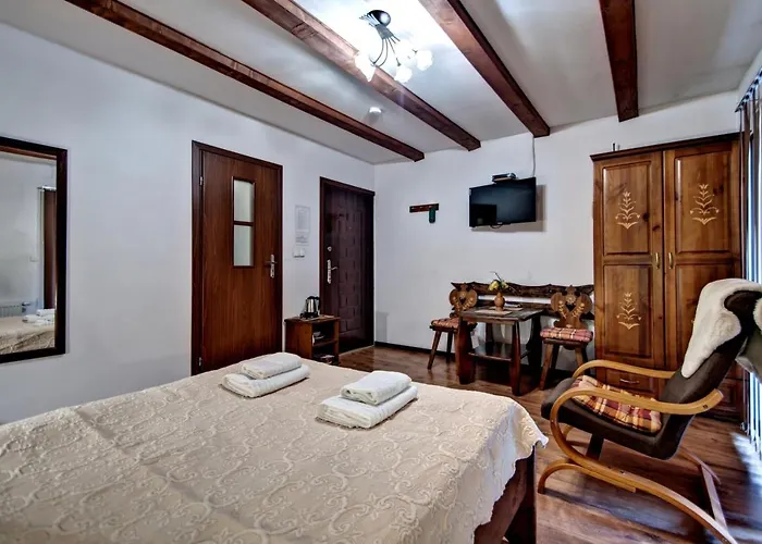 לינה וארוחת בוקר Magnat Sauna & Relax